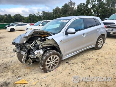 2011 MITSUBISHI OUTLANDER SPORT ES JA4AP3AU3BZ001932 - główne zdjęcie licytacji z USA - miniatura