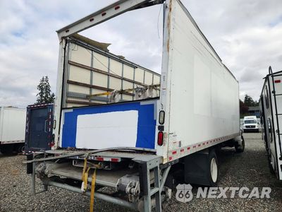 Trzecie zdjęcie samochodu z tyłu: 2017 INTERNATIONAL 4300 BOX TRUCK VIN:1HTMMMMM4HH520597 - miniatura