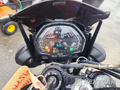 Zdjęcie 7 z 9 samochodu: 2024 TRIUMPH MOTORCYCLE STREET TRIPLE 765 R VIN:SMTA604S1RTBK6060 - miniatura