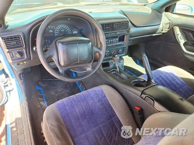 Zdjęcie 8 z 12 samochodu: 2002 CHEVROLET CAMARO VIN:2G1FP22K522147019 - miniatura