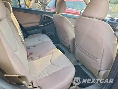 Zdjęcie 10 z 12 samochodu: 2007 TOYOTA RAV4 BASE VIN:JTMBD33V076053083 - miniatura