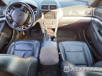 Zdjęcie 8 z 12 samochodu: 2016 FORD EXPLORER XLT VIN:1FM5K8DH7GGB57861 - miniatura