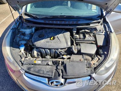 Zdjęcie 11 z 12 samochodu: 2015 HYUNDAI ELANTRA SE VIN:5NPDH4AE1FH608889 - miniatura