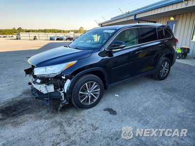 2019 TOYOTA HIGHLANDER XLE 5TDKZRFH5KS552951 - główne zdjęcie licytacji z USA - miniatura