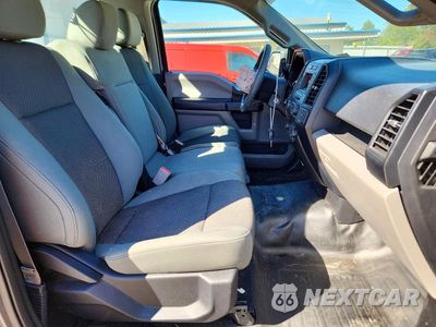 Zdjęcie 10 z 12 samochodu: 2016 FORD F150 VIN:1FTMF1EP0GKF16028 - miniatura