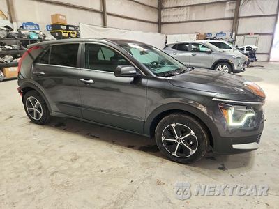 Czwarte zdjęcie samochodu z boku: 2026 KIA NIRO LX VIN:KNDCP3LE4T5316896 - miniatura
