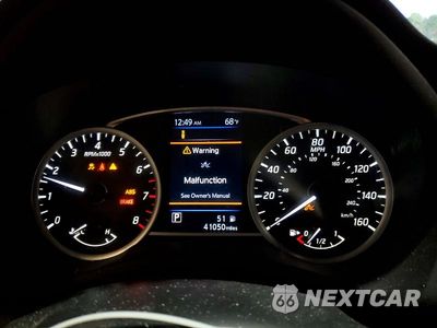 Zdjęcie 9 z 12 samochodu: 2019 NISSAN SENTRA SV VIN:3N1AB7AP6KY395137 - miniatura