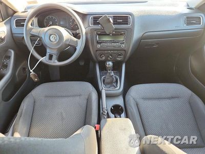 Zdjęcie 8 z 13 samochodu: 2014 VOLKSWAGEN JETTA BASE VIN:3VW1K7AJ2EM371970 - miniatura
