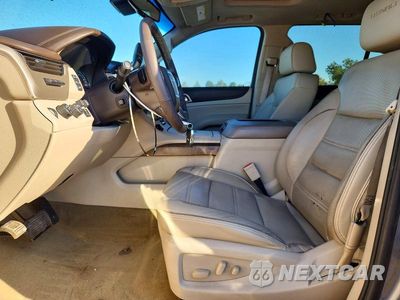 Zdjęcie 7 z 14 samochodu: 2018 GMC YUKON XL DENALI VIN:1GKS2HKJ6JR365646 - miniatura