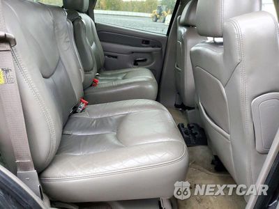 Zdjęcie 11 z 13 samochodu: 2004 GMC YUKON DENALI VIN:1GKEK63U94J231985 - miniatura