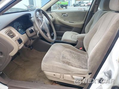 Zdjęcie 7 z 13 samochodu: 2000 HONDA ACCORD EX VIN:1HGCG6679YA130723 - miniatura