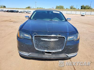 Piąte zdjęcie samochodu w środku: 2015 CHRYSLER 300 LIMITED VIN:2C3CCAAG2FH802693 - miniatura