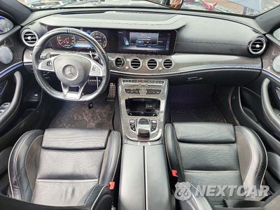 Zdjęcie 8 z 13 samochodu: 2018 MERCEDES-BENZ E 63 AMG-S VIN:WDDZF8KB2JA450334 - miniatura