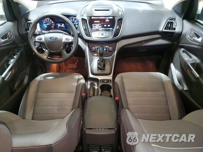 Zdjęcie 8 z 13 samochodu: 2015 FORD ESCAPE SE VIN:1FMCU9GX7FUB43176 - miniatura