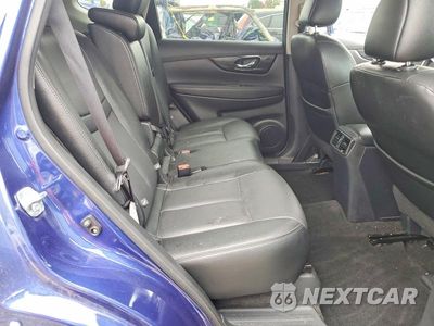 Zdjęcie 11 z 14 samochodu: 2018 NISSAN ROGUE S VIN:5N1AT2MV6JC706995 - miniatura