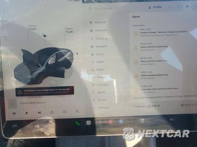 Zdjęcie 9 z 12 samochodu: 2025 TESLA MODEL 3 VIN:5YJ3E1ET0SF926510 - miniatura