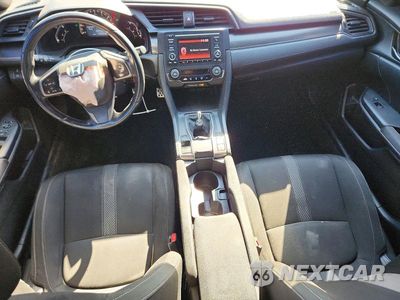 Zdjęcie 8 z 12 samochodu: 2018 HONDA CIVIC SPORT VIN:SHHFK7G4XJU226022 - miniatura