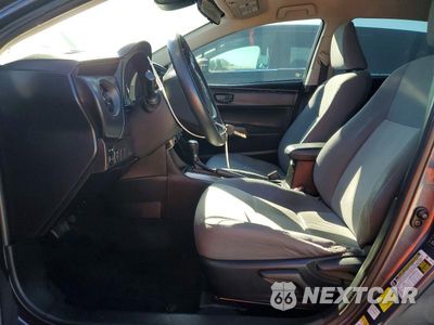 Zdjęcie 7 z 12 samochodu: 2017 TOYOTA COROLLA L VIN:5YFBURHE0HP582197 - miniatura