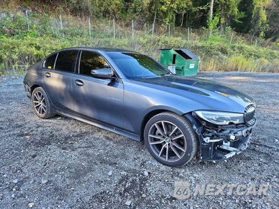 Czwarte zdjęcie samochodu z boku: 2022 BMW 330XI VIN:3MW5R7J04N8C23462 - miniatura