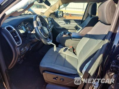 Zdjęcie 7 z 12 samochodu: 2020 RAM 1500 BIG HORN/LONE STAR VIN:1C6SRFBT3LN247889 - miniatura