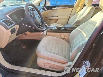 Zdjęcie 7 z 12 samochodu: 2014 FORD FUSION SE VIN:3FA6P0H77ER213578 - miniatura