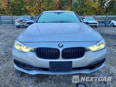 Piąte zdjęcie samochodu w środku: 2018 BMW 320 XI VIN:WBA8E5G59JNU47415 - miniatura