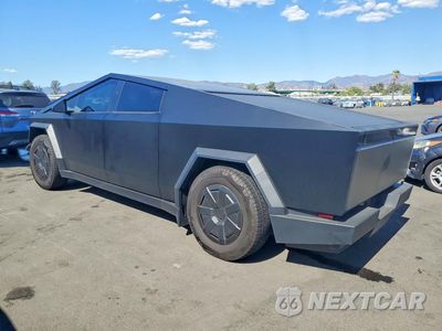 Drugie zdjęcie samochodu z przodu: 2025 TESLA CYBERTRUCK VIN:7G2CEHED8SA067193 - miniatura