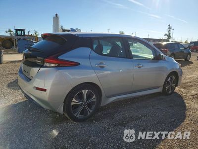 Trzecie zdjęcie samochodu z tyłu: 2021 NISSAN LEAF SV VIN:1N4AZ1CV7MC555996 - miniatura