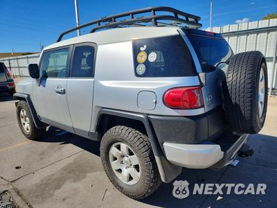 Drugie zdjęcie samochodu z przodu: 2007 TOYOTA FJ CRUISER VIN:JTEBU11F770070624 - miniatura