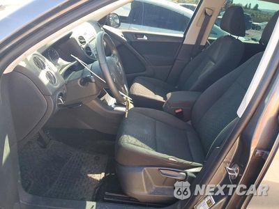 Zdjęcie 7 z 13 samochodu: 2013 VOLKSWAGEN TIGUAN S VIN:WVGAV3AXXDW592458 - miniatura