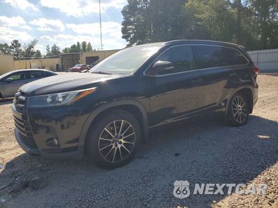 2017 TOYOTA HIGHLANDER SE 5TDJZRFH5HS413729 - główne zdjęcie licytacji z USA - miniatura