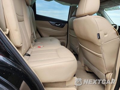 Zdjęcie 11 z 14 samochodu: 2015 NISSAN ROGUE SL VIN:5N1AT2MV2FC765503 - miniatura