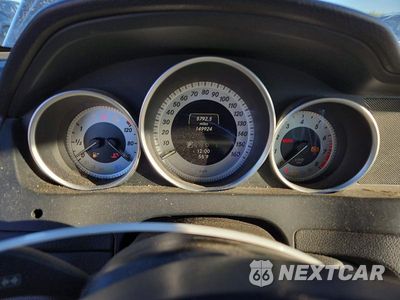 Zdjęcie 9 z 12 samochodu: 2013 MERCEDES-BENZ C 250 VIN:WDDGF4HB2DA856366 - miniatura