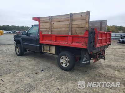 Drugie zdjęcie samochodu z przodu: 2004 CHEVROLET SILVERADO K2500 HEAVY DUTY DUMP TRUCK VIN:1GCHK24U84E368358 - miniatura