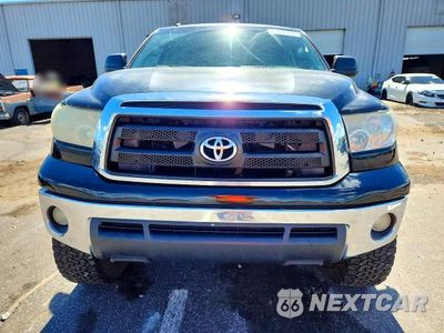 Piąte zdjęcie samochodu w środku: 2012 TOYOTA TUNDRA CREWMAX SR5 VIN:5TFDW5F18CX265855 - miniatura