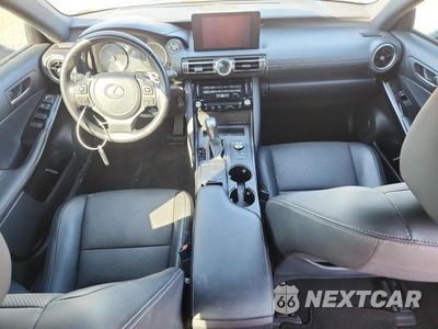 Zdjęcie 8 z 12 samochodu: 2021 LEXUS IS 300 VIN:JTHAA1D25M5112061 - miniatura