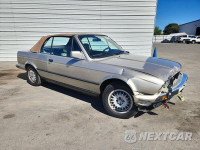 Czwarte zdjęcie samochodu z boku: 1987 BMW 325 I AUTOMATIC VIN:WBABB230XH8855020 - miniatura