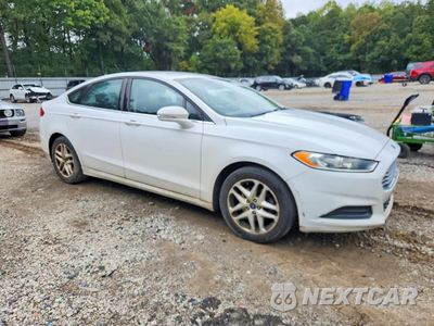 Czwarte zdjęcie samochodu z boku: 2014 FORD FUSION SE VIN:1FA6P0H70E5388726 - miniatura