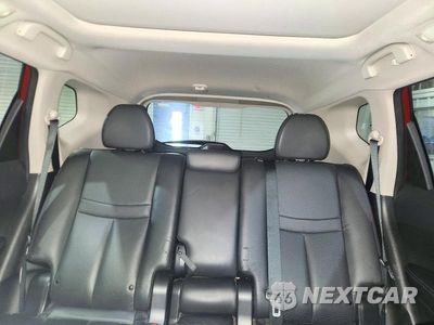 Zdjęcie 10 z 13 samochodu: 2015 NISSAN ROGUE SL FWD VIN:5N1AT2MV4FC789172 - miniatura