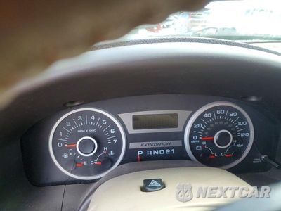 Zdjęcie 9 z 13 samochodu: 2005 FORD EXPEDITION EDDIE BAUER VIN:1FMFU17535LA96603 - miniatura
