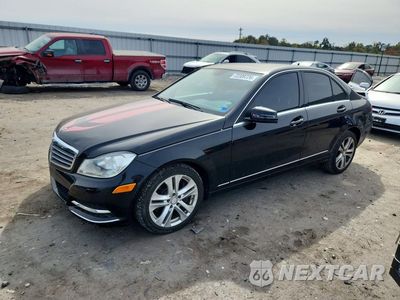 2013 MERCEDES-BENZ C 300 4MATIC WDDGF8AB8DA820828 - główne zdjęcie licytacji z USA - miniatura