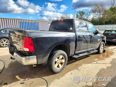 Trzecie zdjęcie samochodu z tyłu: 2016 RAM 1500 ST VIN:1C6RR7KM3GS145349 - miniatura