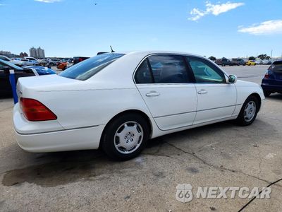 Trzecie zdjęcie samochodu z tyłu: 2002 LEXUS LS 430 VIN:JTHBN30F220055289 - miniatura