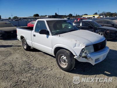Czwarte zdjęcie samochodu z boku: 2003 GMC SONOMA VIN:1GTCS14H938253238 - miniatura