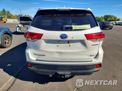Zdjęcie 6 z 13 samochodu: 2018 TOYOTA HIGHLANDER HYBRID XLE VIN:5TDJGRFH6JS047646 - miniatura