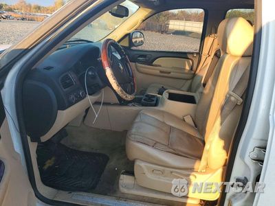 Zdjęcie 7 z 13 samochodu: 2007 CHEVROLET SUBURBAN K1500 VIN:1GNFK16337J199696 - miniatura