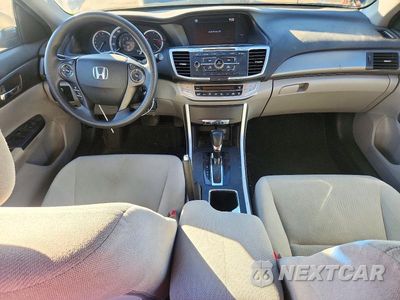 Zdjęcie 8 z 12 samochodu: 2013 HONDA ACCORD LX VIN:1HGCR2F3XDA085558 - miniatura