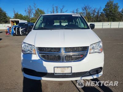 Piąte zdjęcie samochodu w środku: 2015 DODGE GRAND CARAVAN SE VIN:2C4RDGBG0FR748695 - miniatura