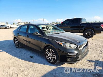 Czwarte zdjęcie samochodu z boku: 2019 KIA FORTE S VIN:3KPF34AD5KE033709 - miniatura