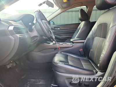 Zdjęcie 7 z 12 samochodu: 2019 NISSAN ALTIMA SR VIN:1N4BL4CV0KN316055 - miniatura